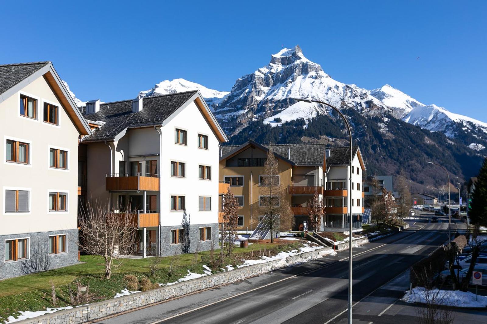 Spirit Apartments - Neben Dem Titlis - Parkplatz Engelberg Luaran gambar